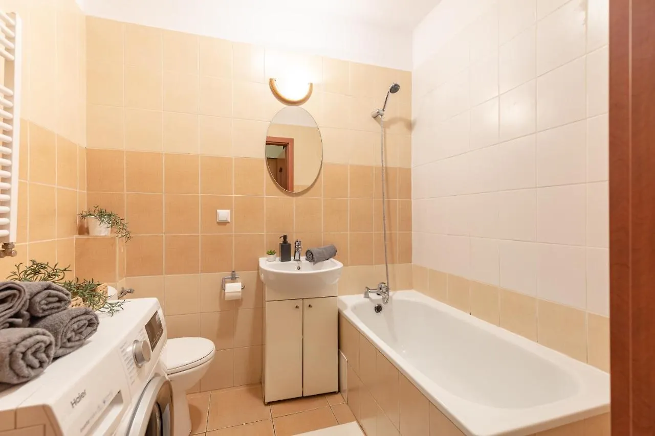 Superapart Stanow Zjednoczonych 72 Apartment Warsaw 0*,  Poland